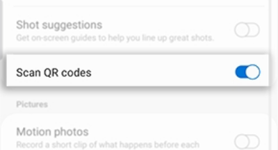 Aktivieren Sie „QR-Codes scannen“ über den Schalter.