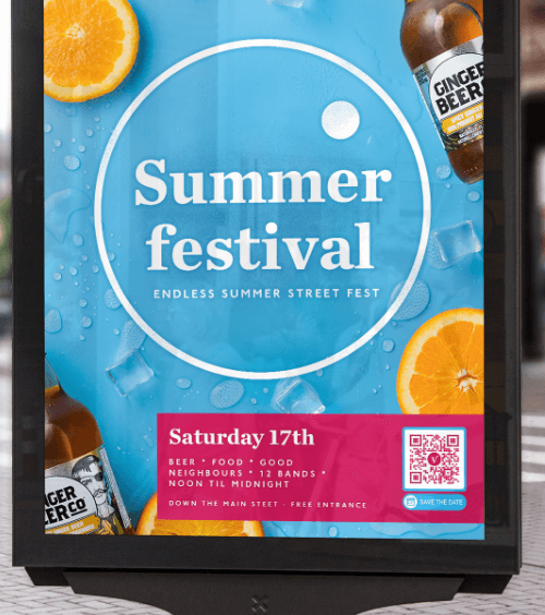 Außenwerbung einer Eventmanagementagentur, auf der eine Veranstaltung mit einem QR Code beworben wird.